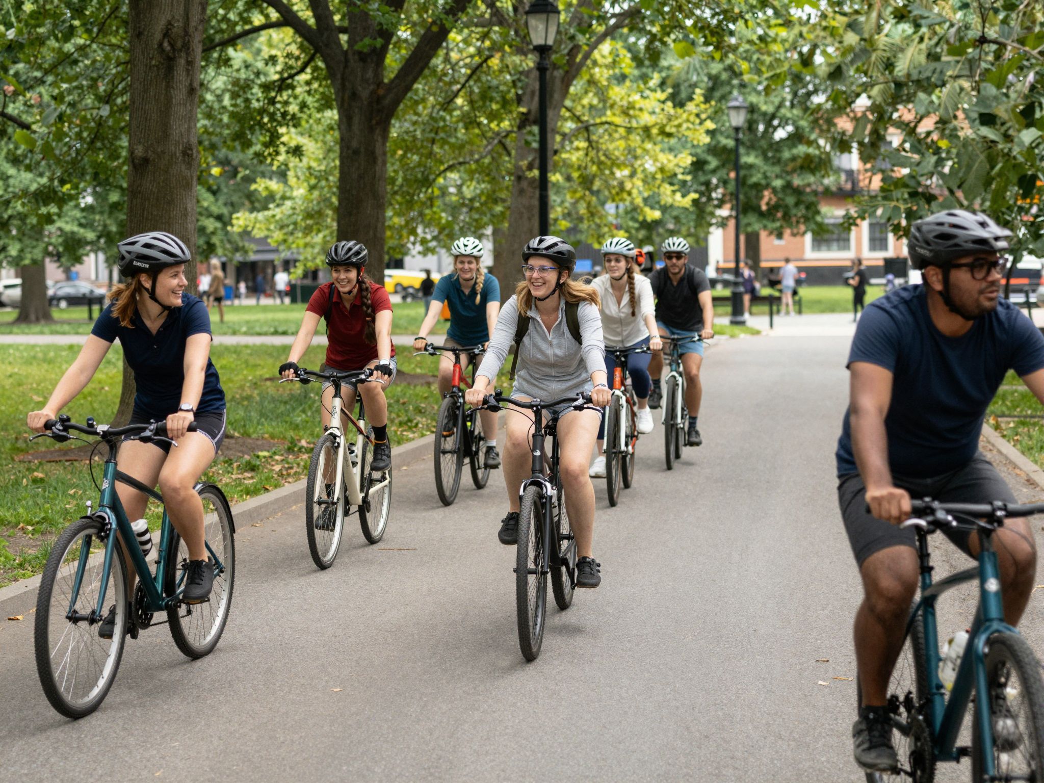 A közös kerékpározás erősíti a szociális kötelékeket.